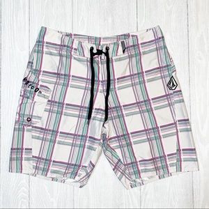 Volcom Board Shorts Men’s Size